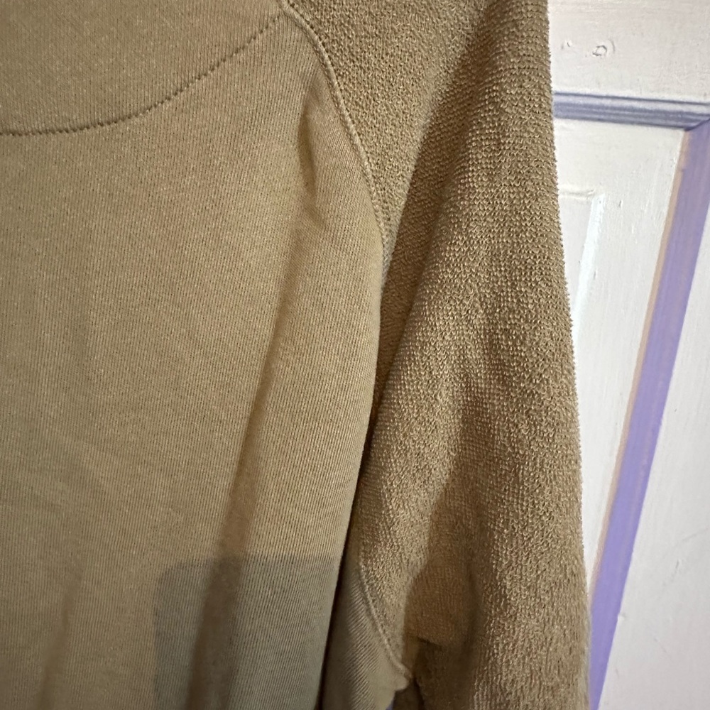 F—Aerie Top size L - Picture 11 of 16